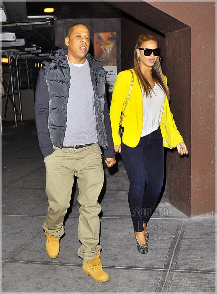 EXCLUSIVE: Beyonce and Jay Z Make Their First Public Appearance Together While Heading To The Knicks/Nets Basketball Game At Madison Square Garden In NYC
