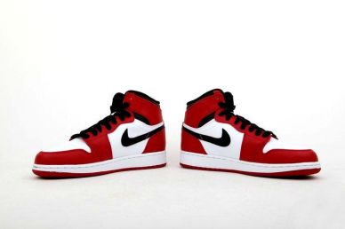 Air-Jordan-1-Retro-High-OG-GS-06