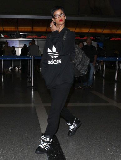 rihanna-adidas-originals-js-instinct-hi