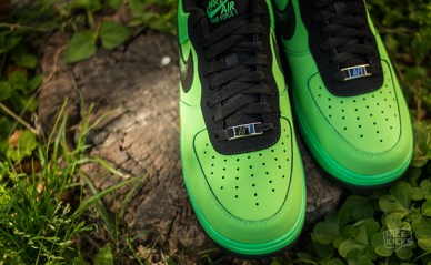 03.26.13b-Lunar-Force-1-LTHR-Green-2