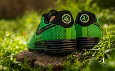 03.26.13b-Lunar-Force-1-LTHR-Green-3