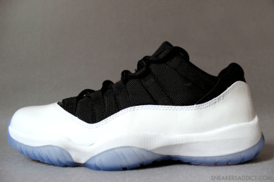 air-jordan-xi-11-low-white-black-true-red-02