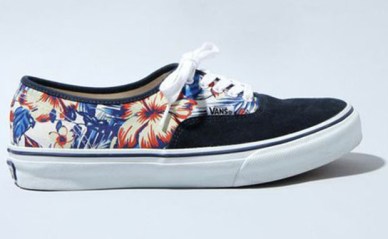 HARE-x-Vans-Authentic1