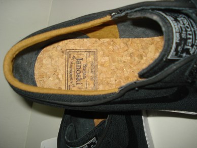 Nike-Stefan-Janoski-Canvas-Velcro-02