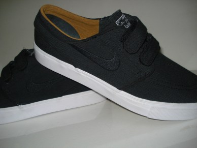 Nike-Stefan-Janoski-Canvas-Velcro-04