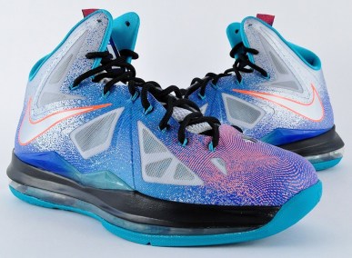 nike-lebron-x-pure-platinum-new-images-1