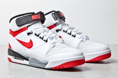 nike-air-revolution-wht-red-2-1