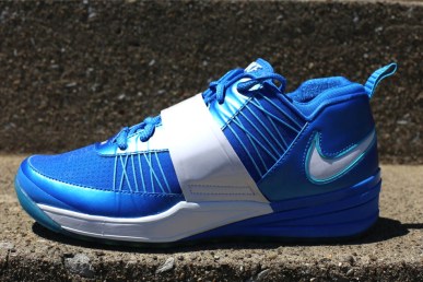 nike-zoom-revis-photo-blue-1