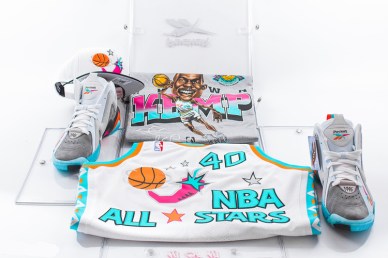 a-closer-look-packers-shoes-reebok-remember-the-alamo-time-capsule-2