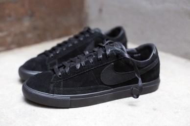 black-comme-des-garcons-x-nike-blazer-low-premium-3