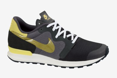 nike-air-berwuda-black-spruce-parachute-gold-1