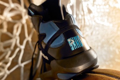 reebok-shaq-attack-black-azure-blue-3