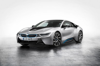 bmw-debuts-the-i8-hybrid-sportscar-2