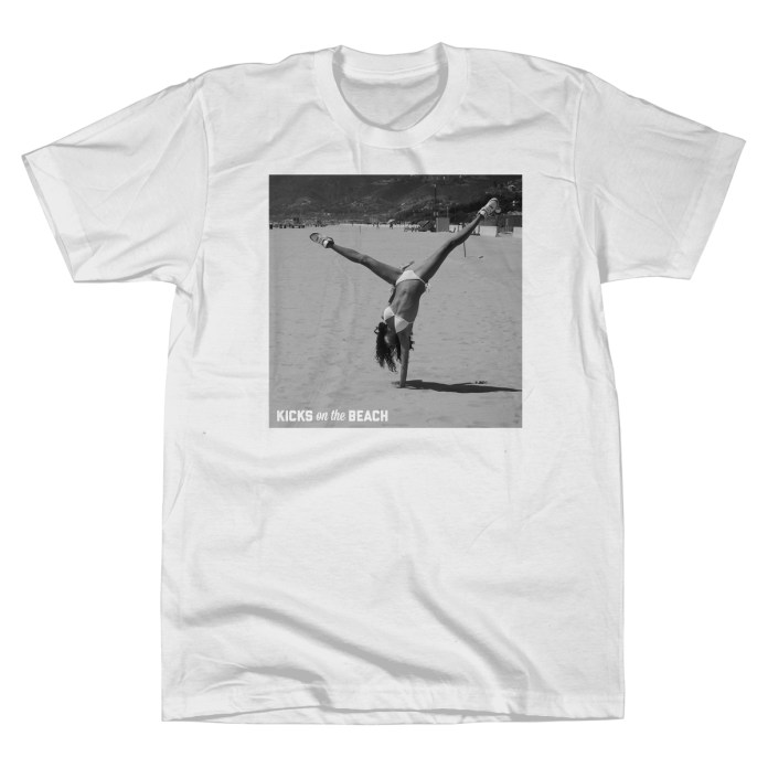 kicks on the beach white