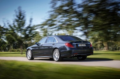 2015-mercedes-benz-amg-s65-2