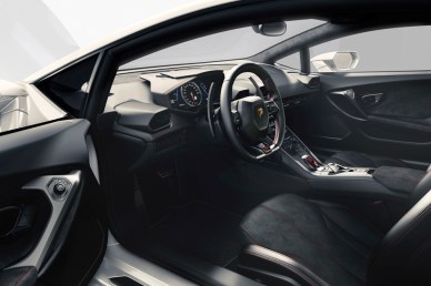 lamborghini-debuts-the-new-huracan-lp-610-4-4