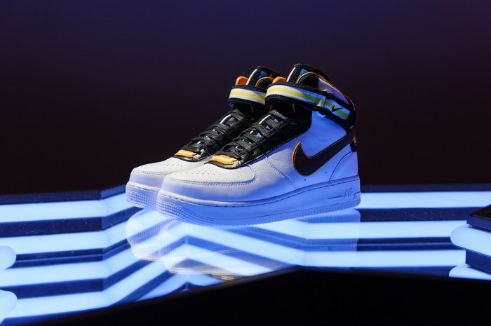 nike-r-t-new-york-pop-up-store-12