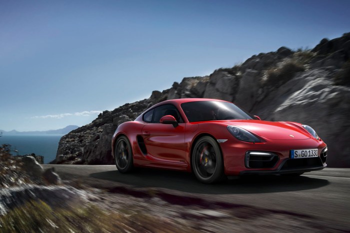 porsche-unveils-new-cayman-gts-and-boxster-gts-1