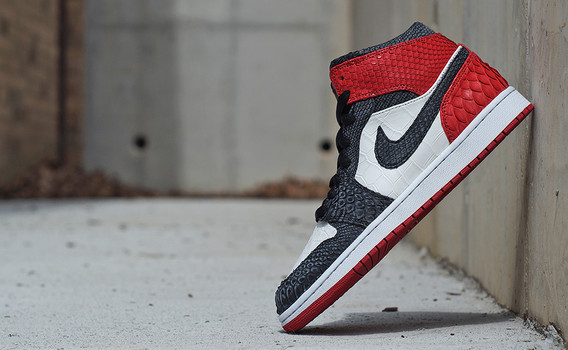 air-jordan-1-black-toe-custom-jbf-1