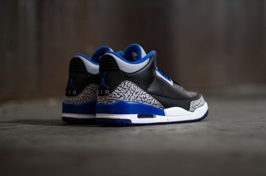 a-closer-look-at-the-air-jordan-iii-retro-sport-blue-5