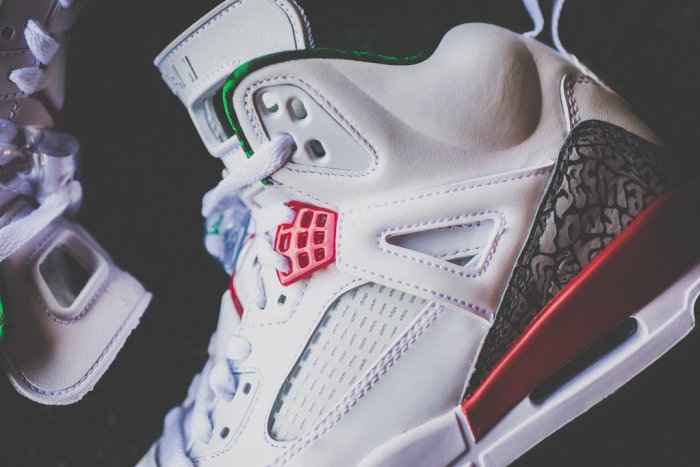a-closer-look-at-the-air-jordan-spizike-og-3