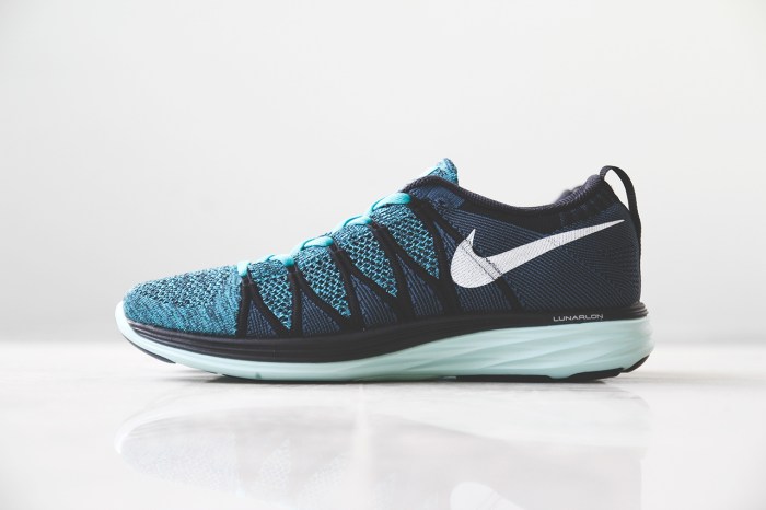 nike-2014-summer-flyknit-lunar-2-colorways-1