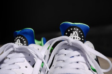 nike-air-huarache-scream-green-2