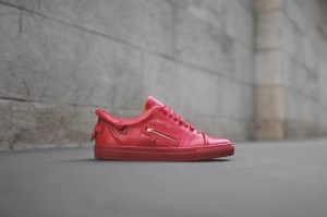 buscemi-50mm-low-top-red-sneaker-1