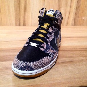 nike-zoom-dunk-high-snake-04