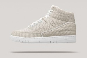 nike-air-python-lux-snakeskin-cream-1