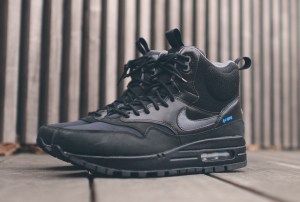 nike-wmns-air-max-1-sneakerboot-h2o-repel-08
