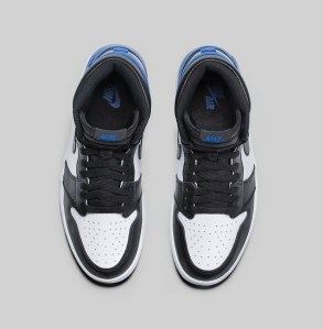 fragment-design-x-air-jordan-1-retro-high-og-2