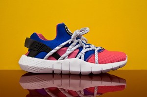 huarache-nm-in-black-white-and-pink-royal-2