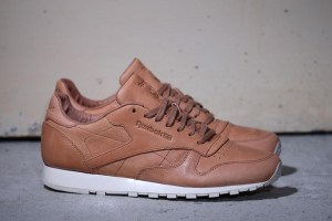 reebok-classic-leather-lux-horween-natural-moon-white-001