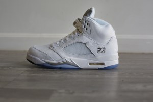 jordan-5-white-metallic-2