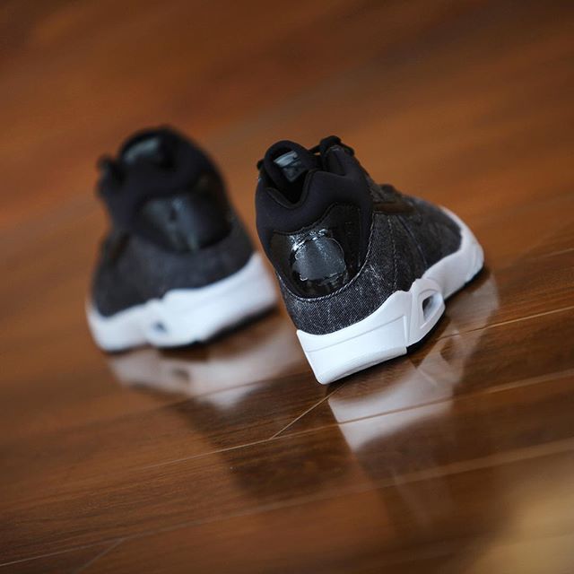 nike air tech challenge denim