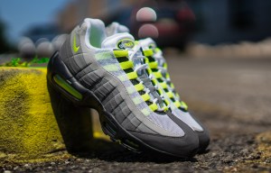 neon-air-max-95-07