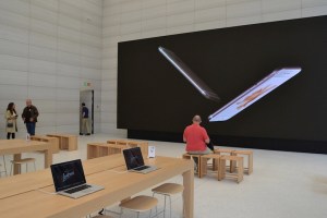 apple-jony-ive-new-store-interior-1