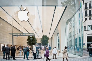 apple-jony-ive-new-store-interior-2