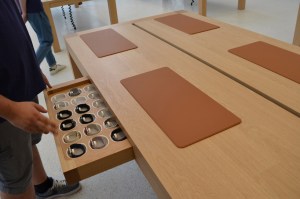 apple-jony-ive-new-store-interior-5