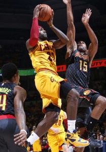 lebron-james-nike-lebron-13-yellow-navy-pe-6