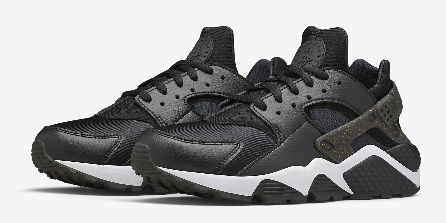 super-bowl-nike-huarache-02