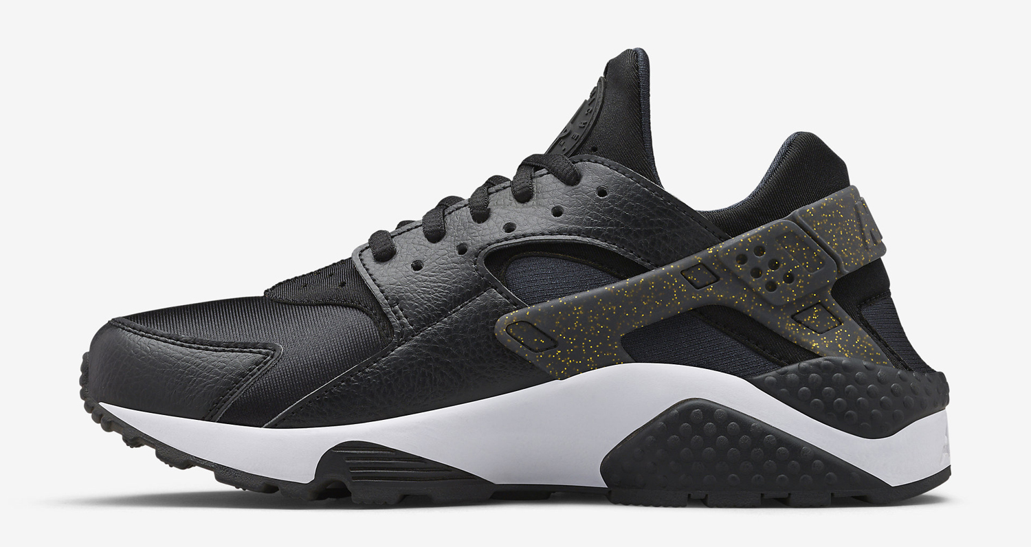 super-bowl-nike-huarache-04