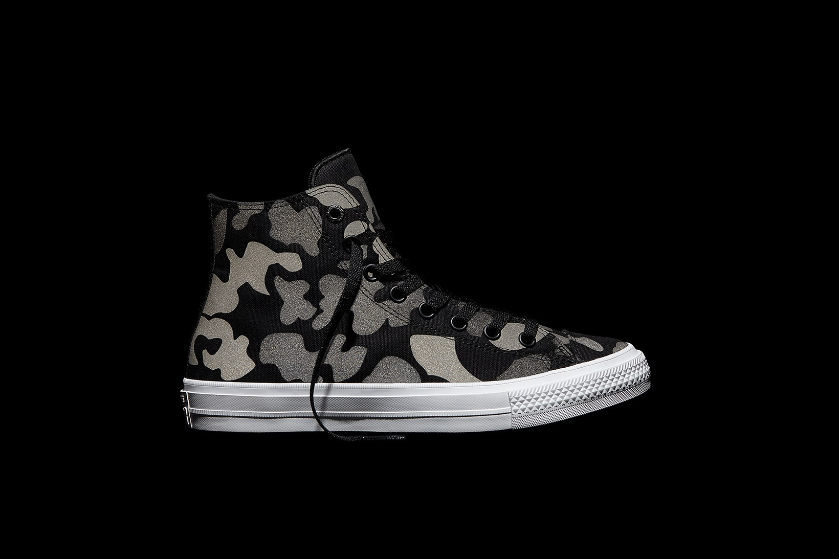 converse-chuck-ii-reflective-print-collection-6.jpg
