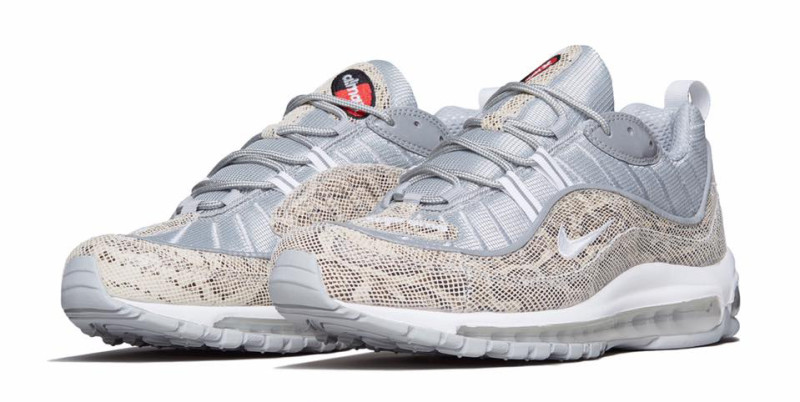 supreme-nike-air-max-98-snake-02_citmvc.jpg