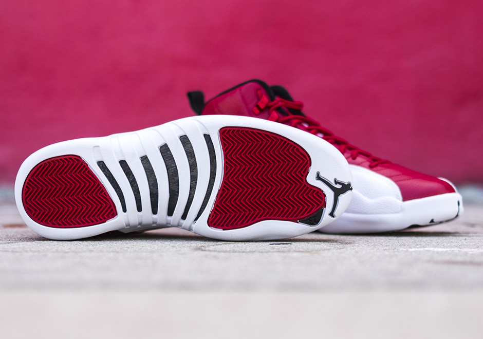 air-jordan-12-retro-gym-red-white-detailed-look-3
