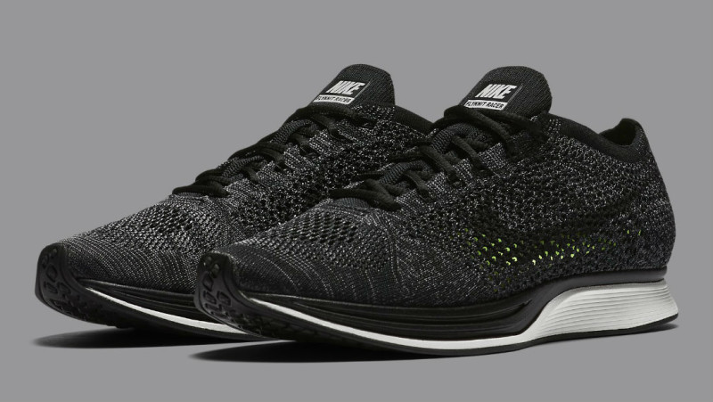 black-nike-flyknit-racer-1_gaig5b.jpg