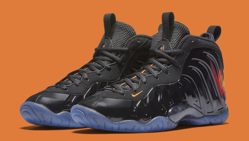 halloween-nike-foamposites-846077-002_ytrhvq.jpg