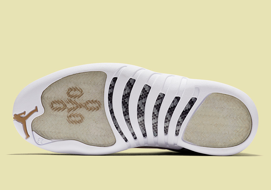 jordan-12-ovo-white-873864-102-4