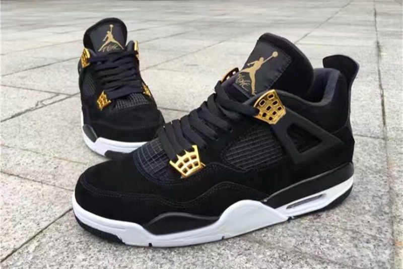 air-jordan-4-royalty-1.jpg